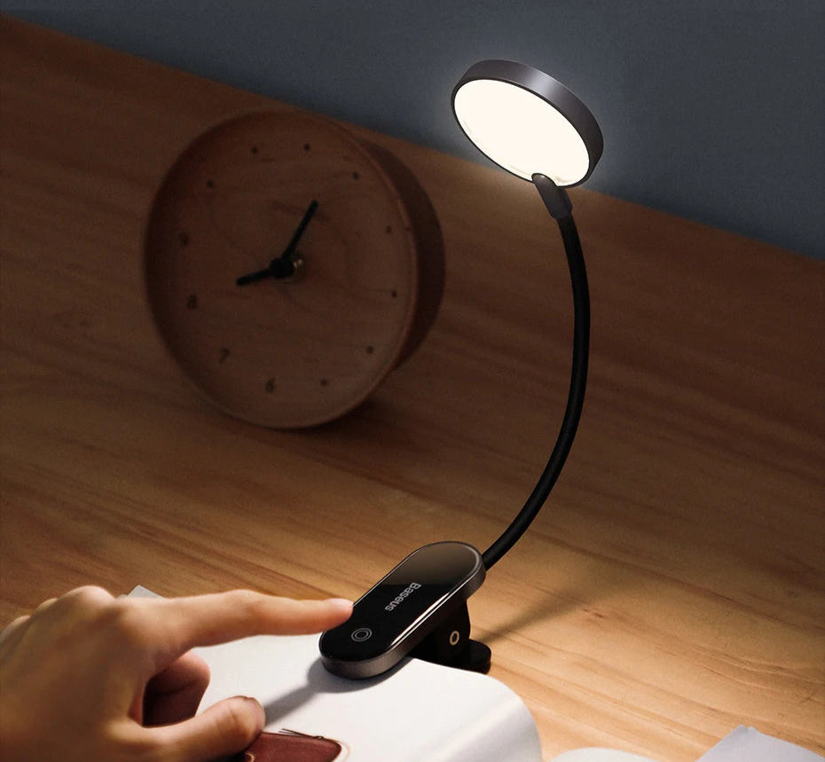 Svitil Desk Lamp