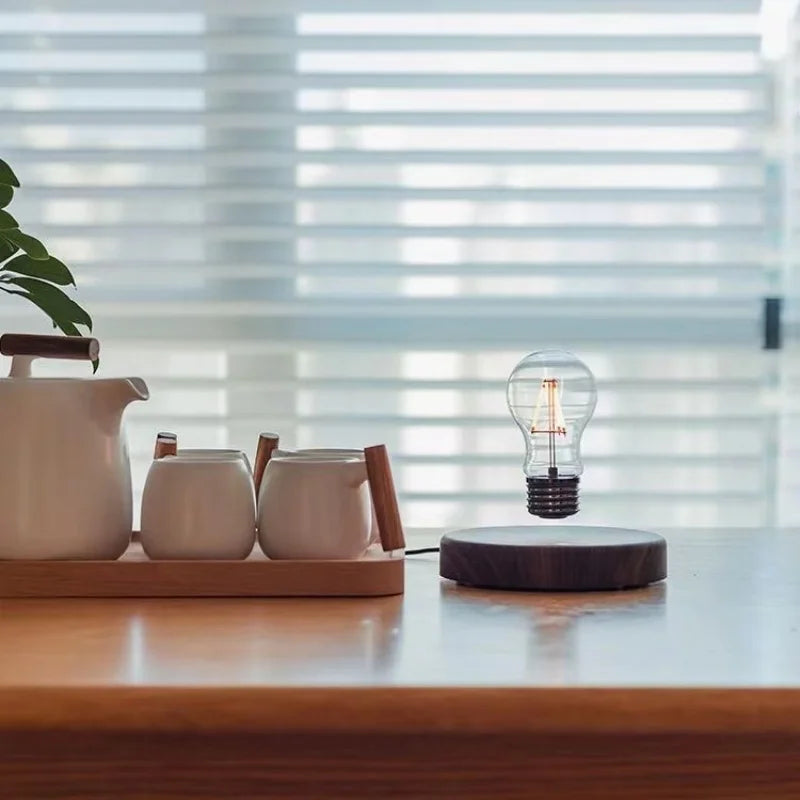 Magno Tabe Lamp
