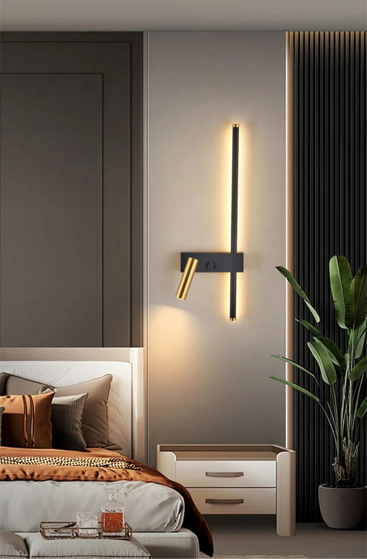 Aquia Wall Light