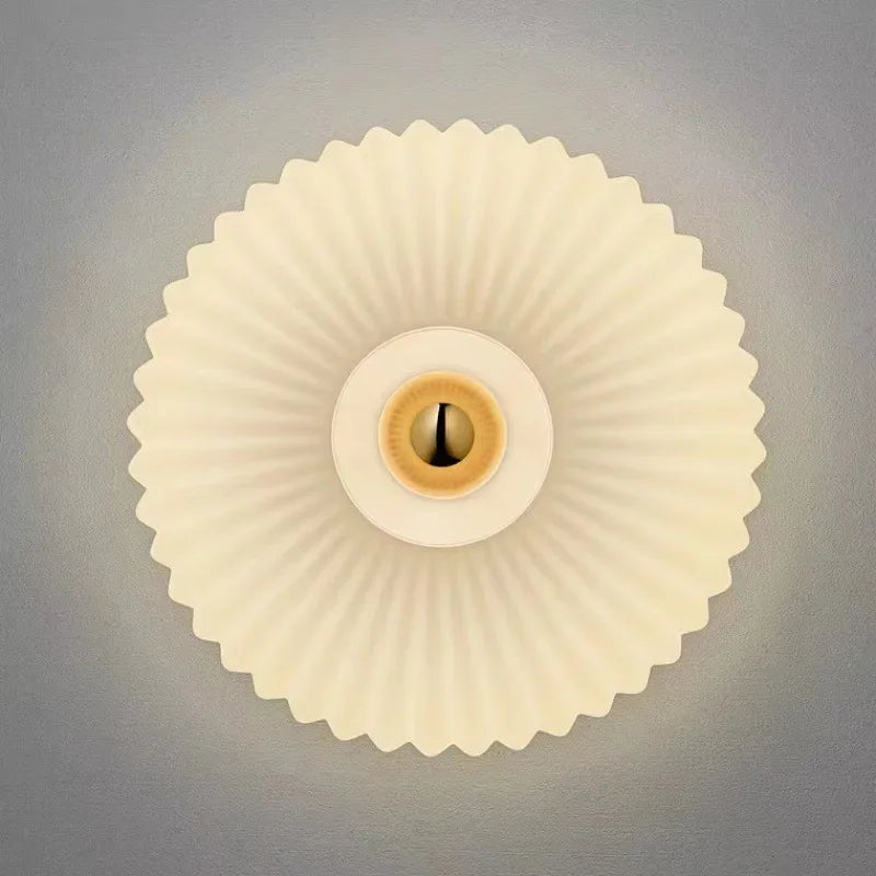Valenx Wall Lamp