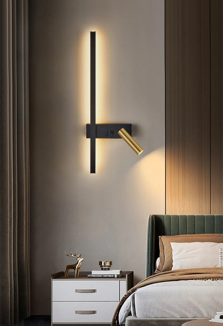 Aquia Wall Light