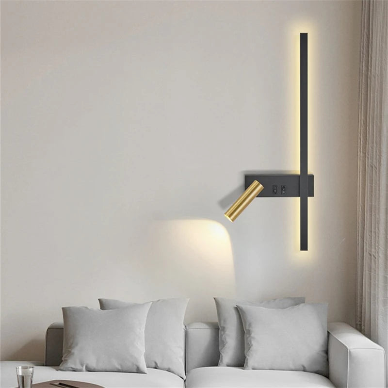 Aquia Wall Light