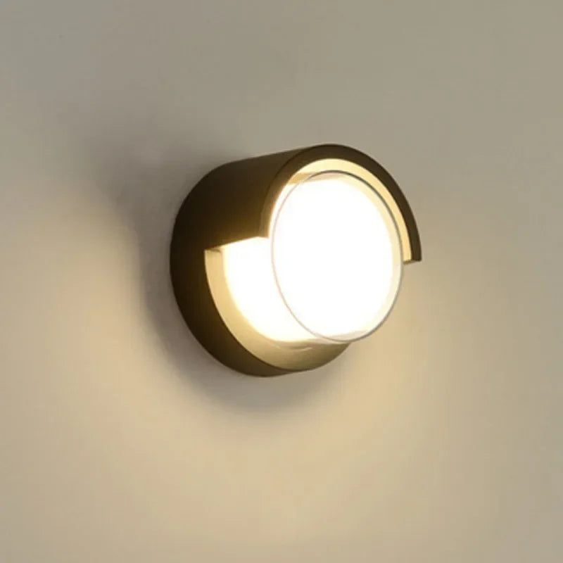 Jeda Outdoor Light