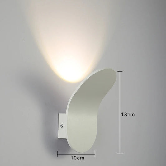 Yubiza Wall Light