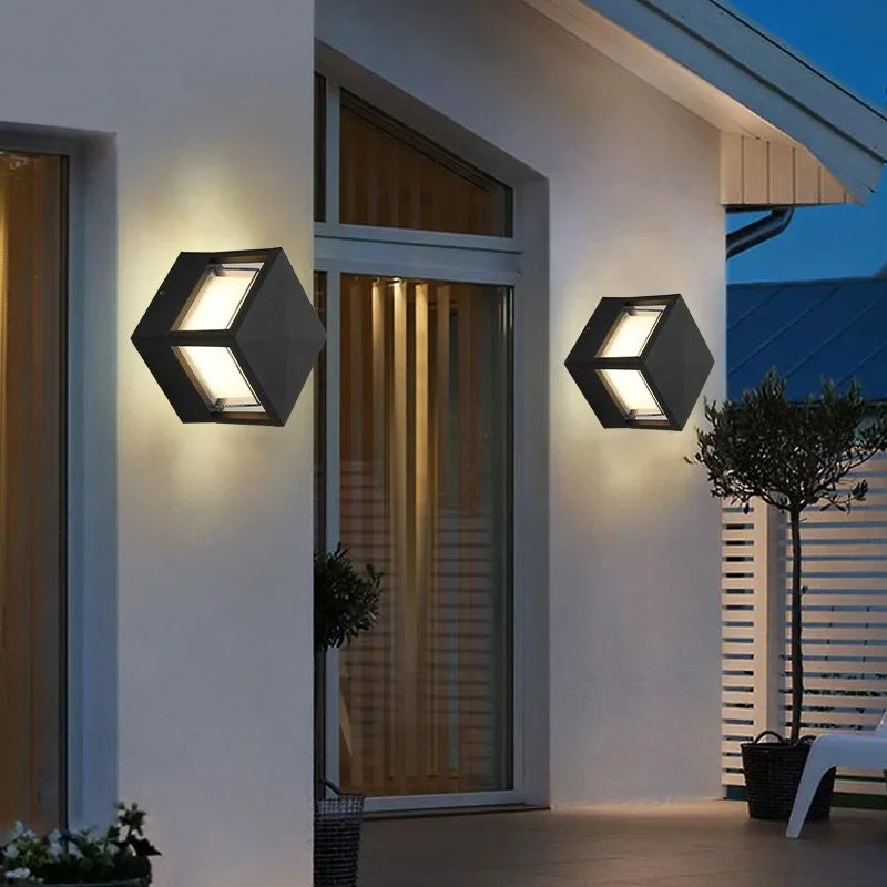 Jeda Outdoor Light