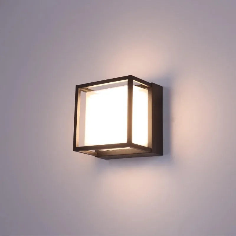 Jeda Outdoor Light