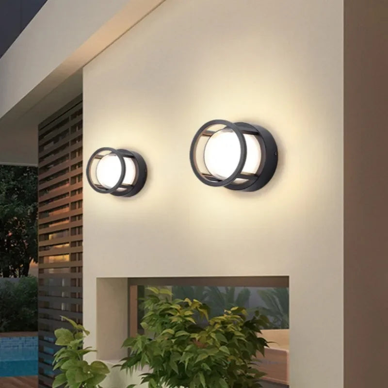 Jeda Outdoor Light